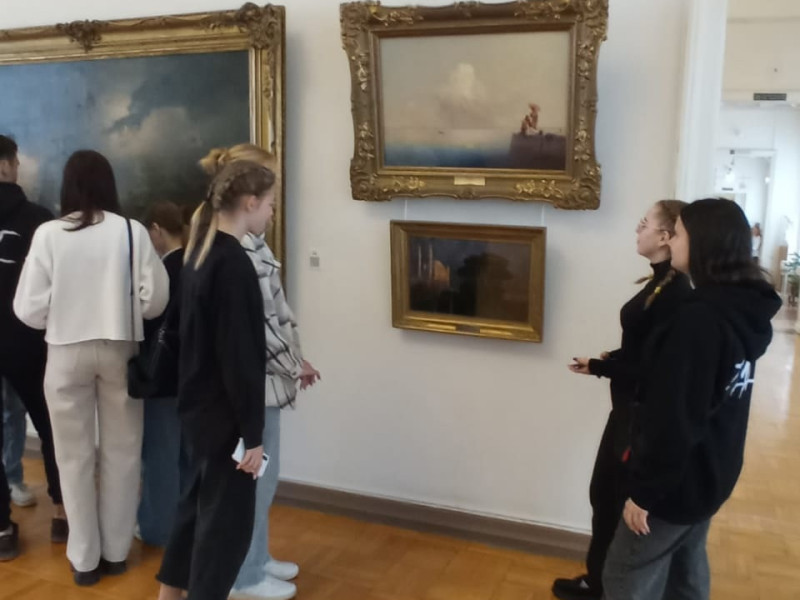 10-11 классы в Рязанском художественном музее.